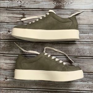 Dr Scholl’s Platform Casual Sneaker